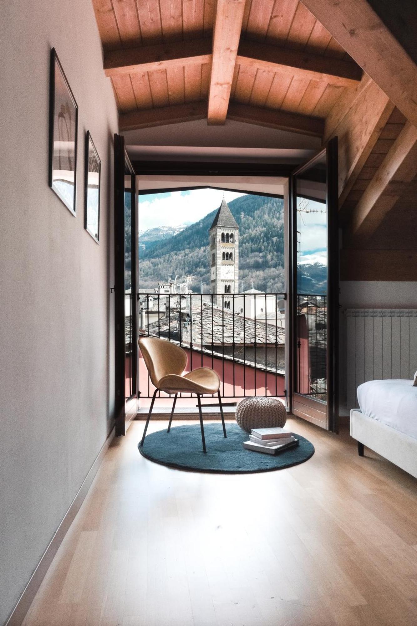 Апартаменты Penthouse Con Vista 6 Minuti Dal Bernina Express Тирано Экстерьер фото